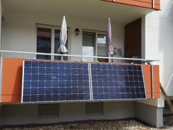 Balkonkraftwerk (Foto: GRÜNE Wesel) Balkonkraftwerk (Foto: GRÜNE Wesel)